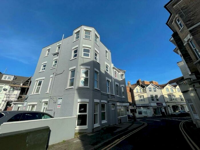 Flat To Rent In Purbeck Road, Bournemouth, BH2