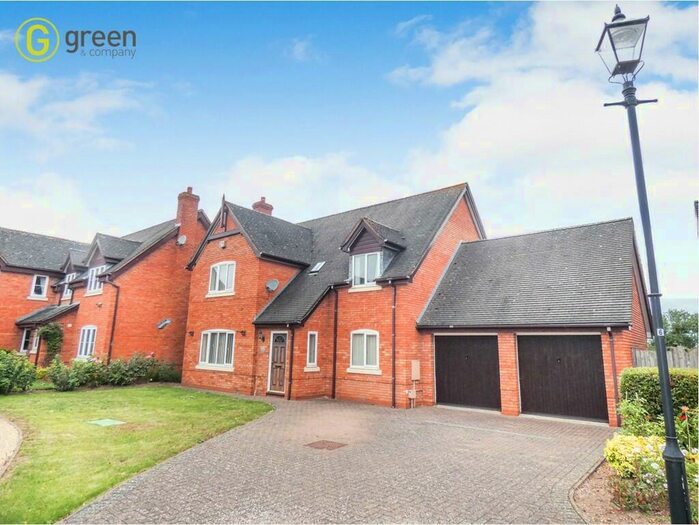 4 Bedroom Detached House For Sale In Churchside, Harlaston, B79