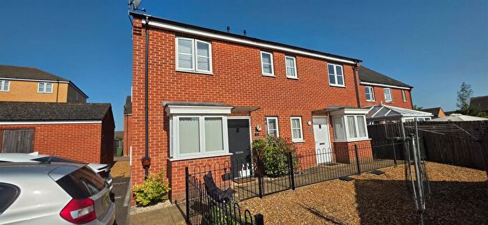 1 Bedroom Maisonette For Sale In Neptune Close, Stanground South, PE2