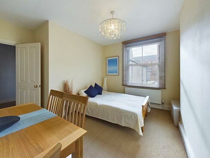 2 Bedroom Apartment For Sale In Vicarage Road, Cromer, NR27