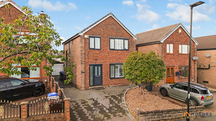 3 Bedroom Detached House For Sale In Marchwood Road, Stannington, Sheffield, S6