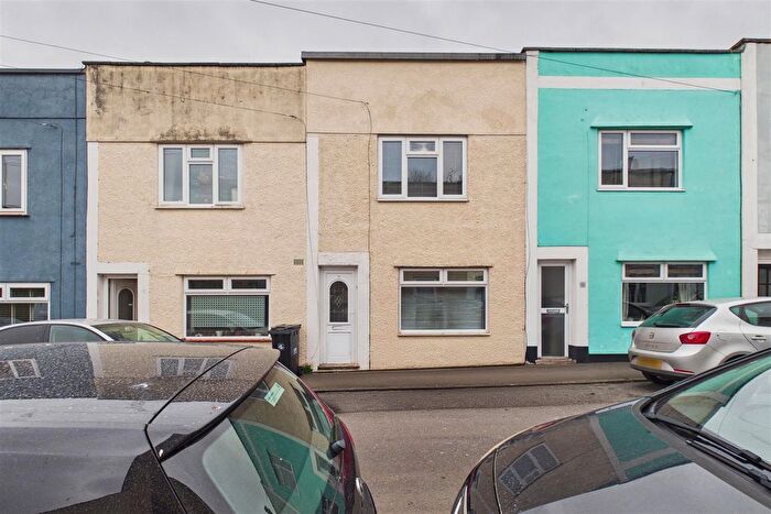 2 Bedroom Terraced House For Sale In Sion Road, Bedminster, Bristol, BS3