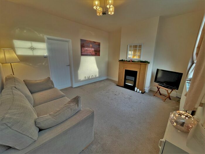 2 Bedroom Terraced House To Rent In Wakefield Road, Ackworth, WF7