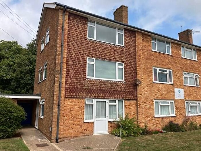 2 Bedroom Flat To Rent In Preston Road, Bexhill-On-Sea, TN39