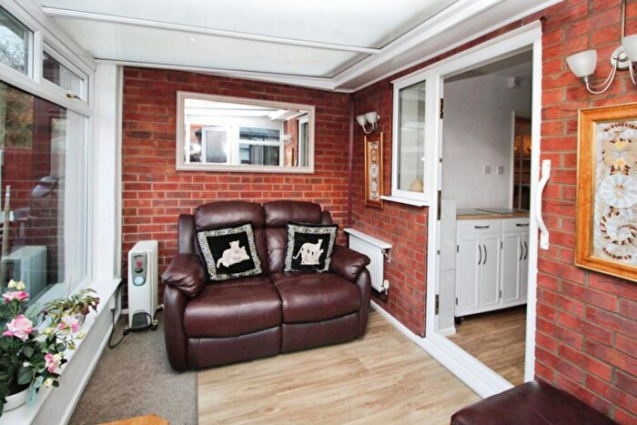 2 Bedroom Bungalow For Sale In Barlow Fold Road, Reddish, Stockport, Greater Manchester, SK5