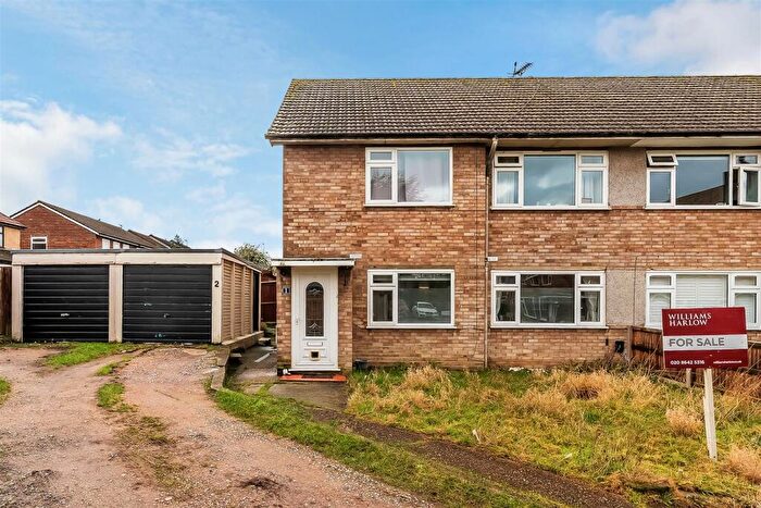 2 Bedroom Maisonette For Sale In Saltash Close, Cheam, SM1