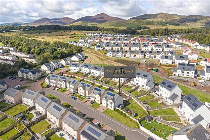 4 Bedroom Detached House For Sale In Bluebell Drive, Penicuik, EH26