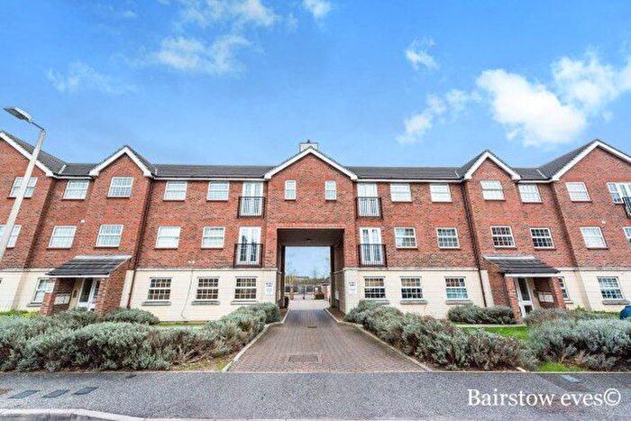 2 Bedroom Flat To Rent In Chafford Hundred, Grays, RM16