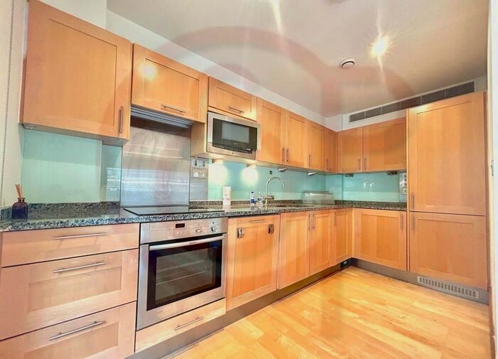 2 Bedroom Flat To Rent In Marlborough Road, Chiswick, W4
