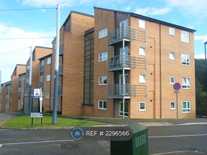 2 Bedroom Flat To Rent In Norfolkpark, Sheffield, S2