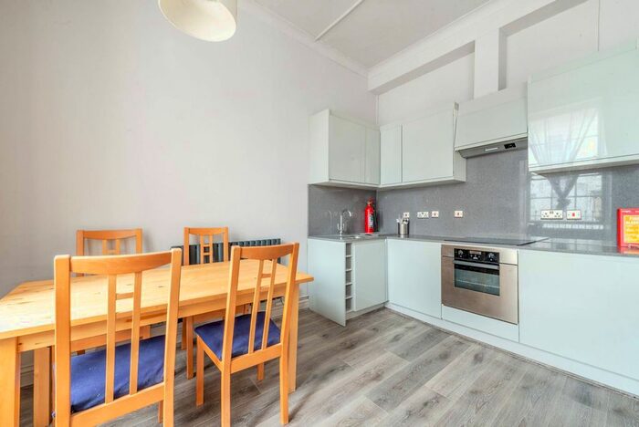 1 Bedroom Flat To Rent In York Street, Marylebone, London, W1H