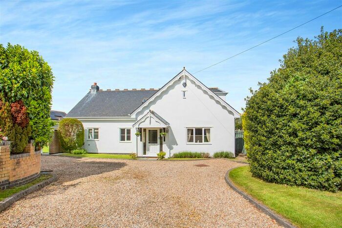 5 Bedroom Detached House To Rent In Parton Road, Churchdown, Gloucester, GL3