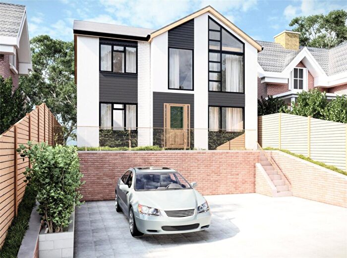 3 Bedroom Bungalow For Sale In Ferney Field Road, Chadderton, Oldham, Greater Manchester, OL9