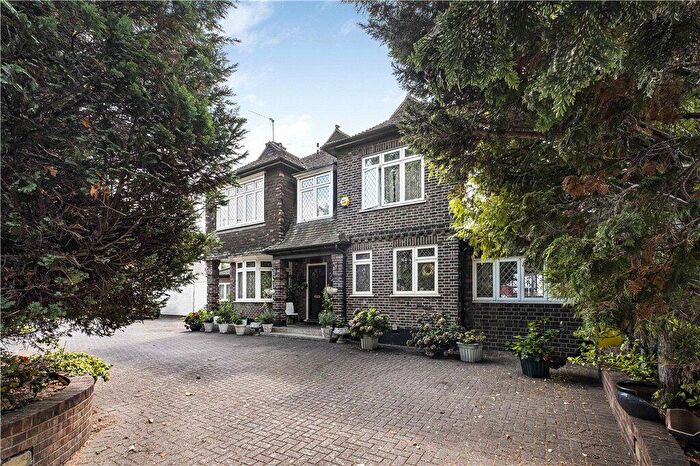 5 Bedroom Detached House To Rent In Addiscombe Road, Croydon, CR0