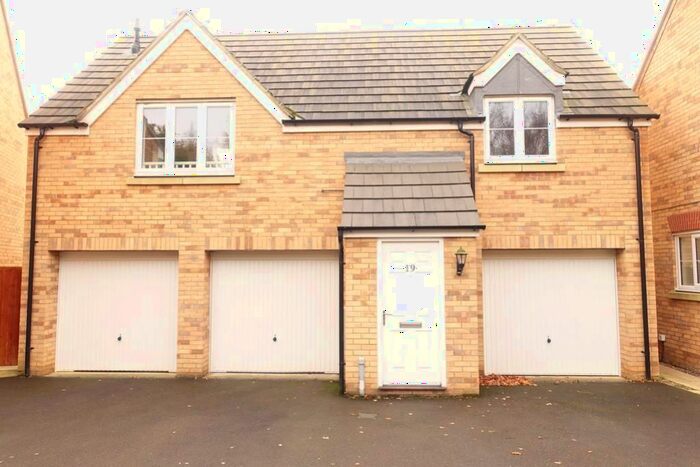 2 Bedroom Detached House To Rent In Temple Crescent, Oxley Park, Milton Keynes, MK4