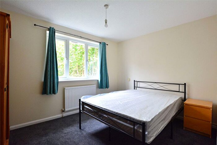 2 Bedroom End Of Terrace House To Rent In Crosslet Vale, London, SE10