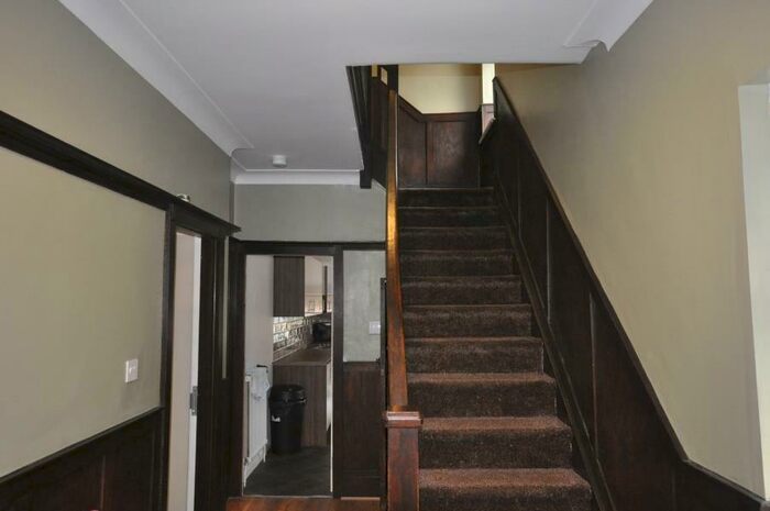 4 Bedroom Terraced House To Rent In Dennistead Crescent, Headingley, Leeds, LS6