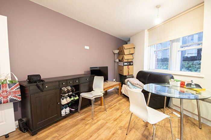 1 Bedroom Flat To Rent In The Gatehouse, St. Andrews Street, Newcastle Upon Tyne, NE1