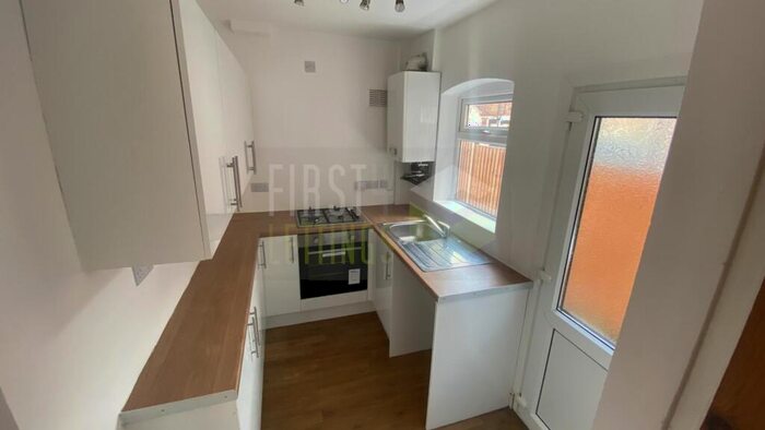 2 Bedroom Terraced House To Rent In Lothair Road, Aylestone, LE2