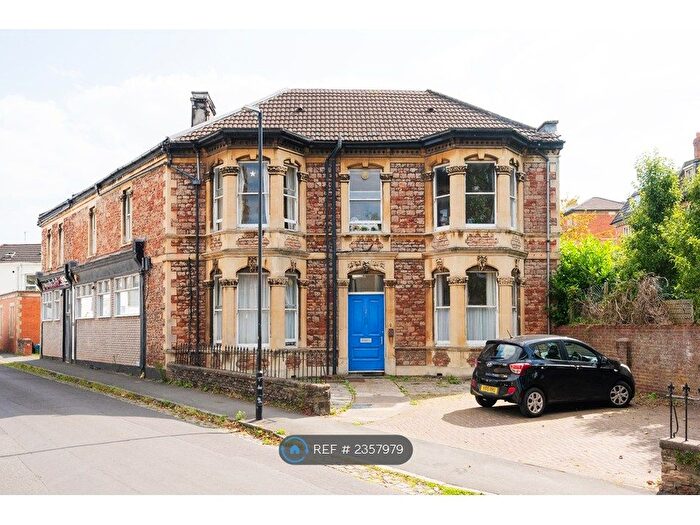 1 Bedroom Flat To Rent In Etloe Road, Bristol, BS6