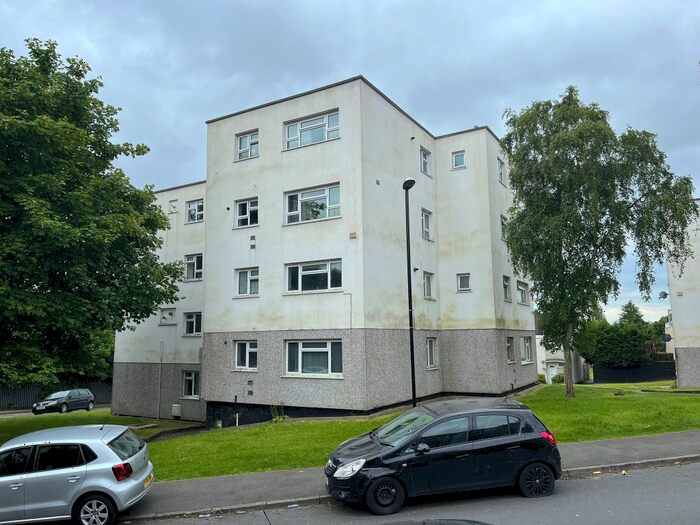 2 Bedroom Flat To Rent In Axholme Road, Coventry, CV2