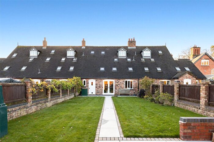 4 Bedroom Terraced House For Sale In Oak Farm, Haughton, Tarporley, Cheshire, CW6