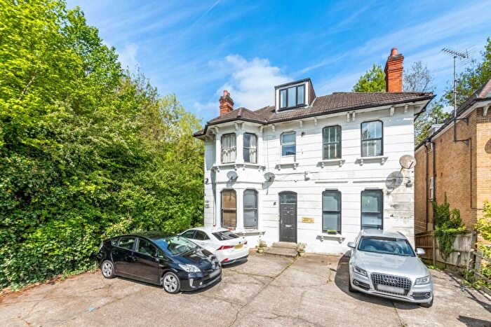 2 Bedroom Apartment For Sale In Longton Avenue, Sydenham, London, SE26