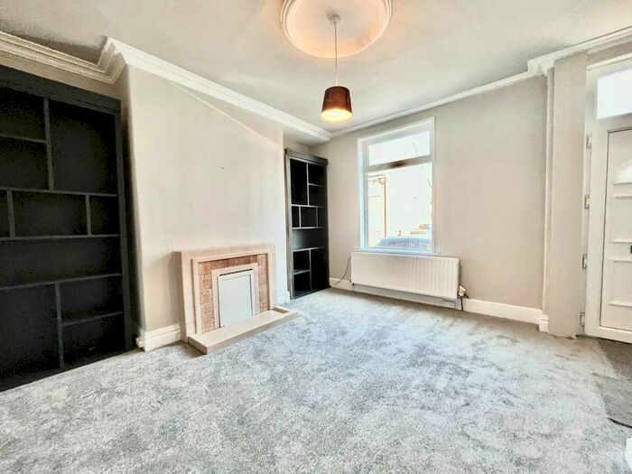 2 Bedroom End Of Terrace House To Rent In Conference Place, Armley, Leeds, LS12