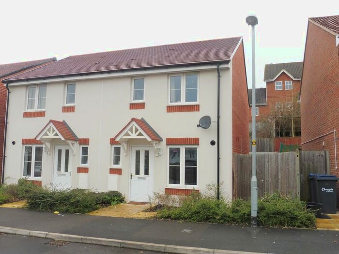3 Bedroom Semi-Detached House To Rent In Wagstaff Way, Salisbury, SP2