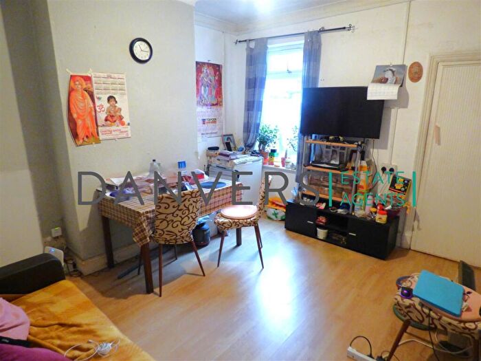 3 Bedroom Terraced House To Rent In Ullswater Street, Leicester, LE2