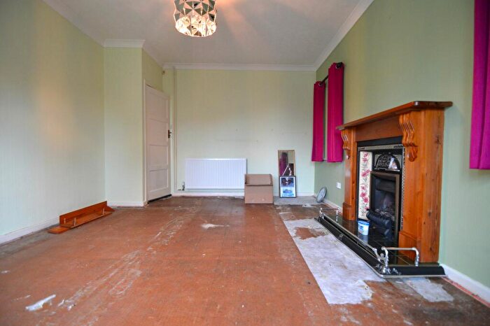 2 Bedroom Bungalow For Sale In Parkstone Road, Leicester, LE5