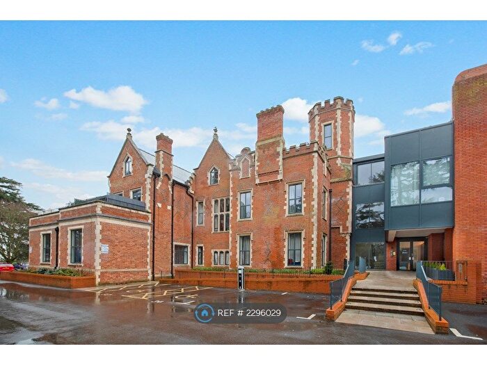 1 Bedroom Flat To Rent In Slough, Slough, SL1