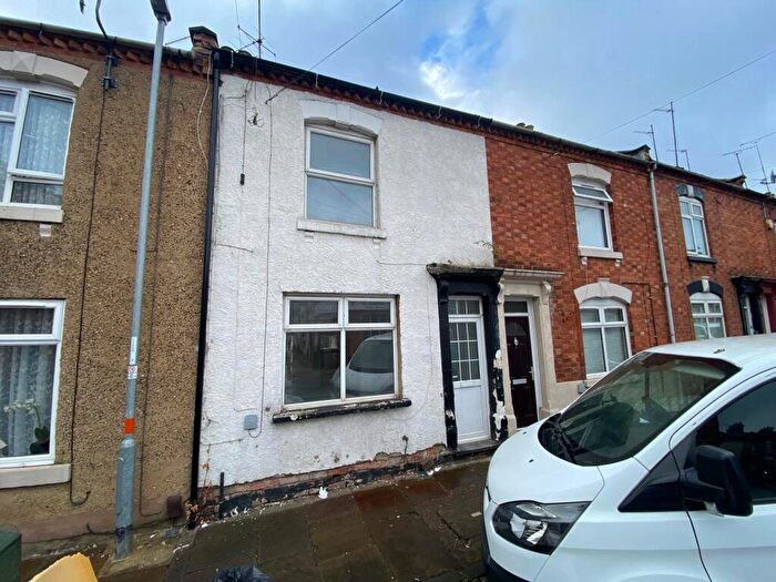 2 Bedroom Terraced House To Rent In Hervey Street, Northampton, NN1