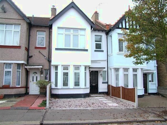 3 Bedroom Terraced House To Rent In Fairmead Avenue, Westcliff-On-Sea, SS0