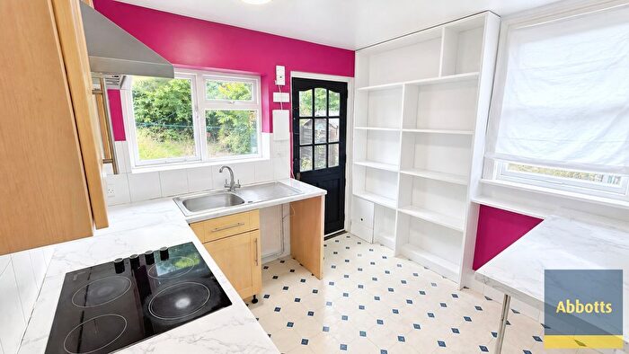 1 Bedroom Flat To Rent In Willoughby Road, Ipswich, IP2