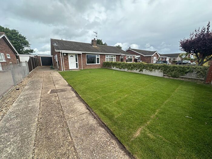 2 Bedroom Bungalow To Rent In Beach Road, Scratby, Great Yarmouth, NR29