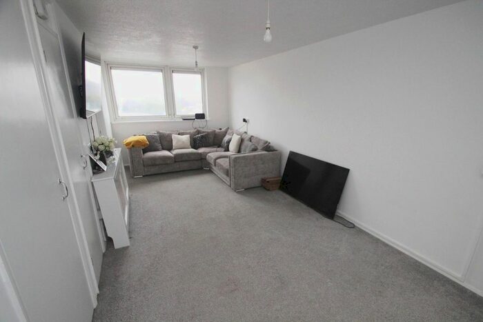 1 Bedroom Flat To Rent In Westwell Close, Orpington, BR5