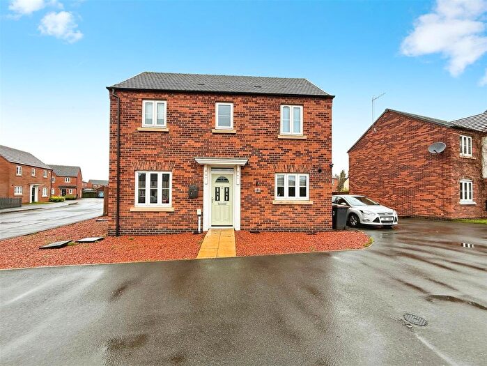 Farmhouse For Sale In Adams Park Way, Kirkby-In-Ashfield, Nottingham, NG17