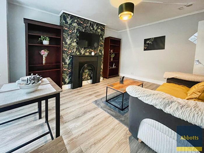 1 Bedroom Flat To Rent In Willoughby Road, Ipswich, IP2