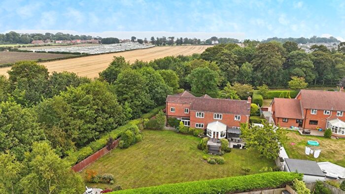 5 Bedroom Detached House For Sale In Marton Gate, Bridlington, YO16