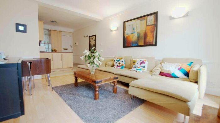 2 Bedroom Flat To Rent In Great Cumberland Place, Marylebone, W1H