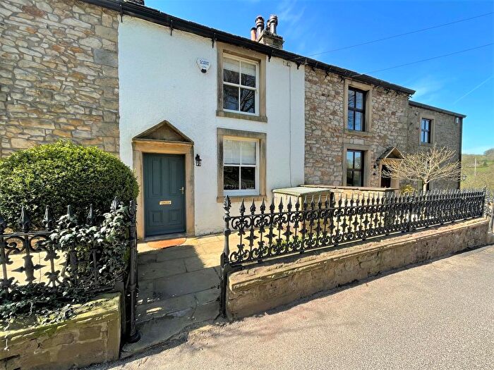 1 Bedroom Cottage For Sale In Highcliffe Greaves, Grindleton, Ribble Valley, BB7