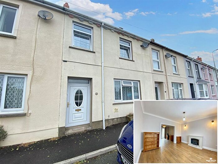 3 Bedroom Terraced House For Sale In St Marys Street, Whitland, SA34