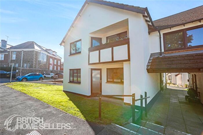 1 Bedroom Apartment For Sale In Jacobs Pool, Okehampton, Devon, EX20