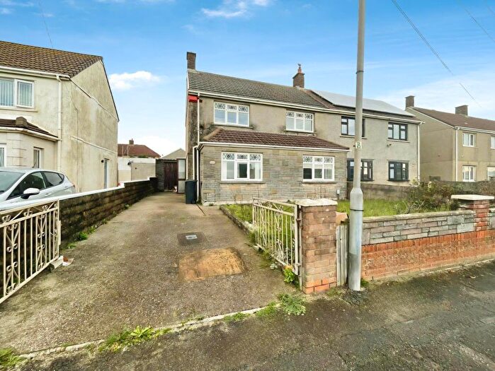 3 Bedroom Property To Rent In Scarlet Avenue, Port Talbot, SA12