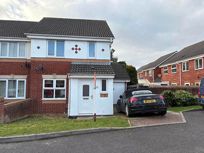 3 Bedroom House To Rent In Damson Road, Locking Castle, Weston-super-Mare, BS22