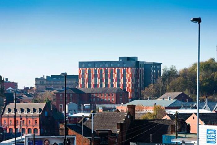 Studio To Rent In Cardinal Court, Scholes Street, Oldham, Greater Manchester, OL1