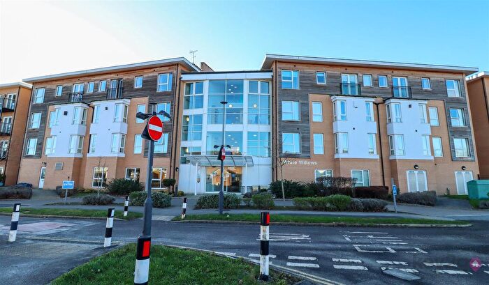 2 Bedroom Flat For Sale In Dyche Road, Sheffield, S8