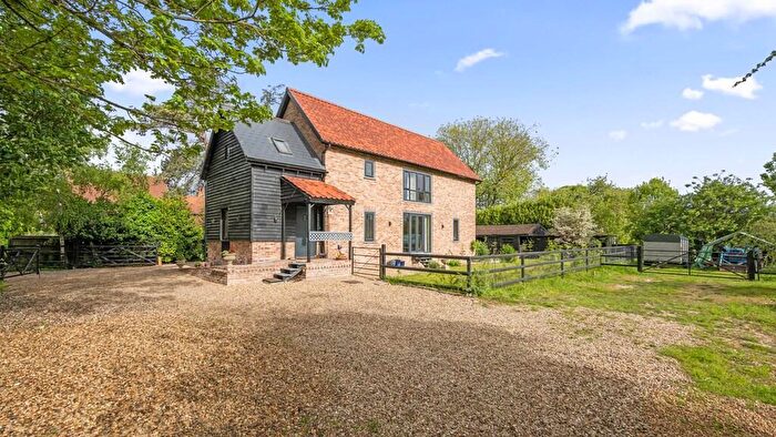 4 Bedroom Detached House For Sale In Sutton Road, Leverington, Wisbech, PE13