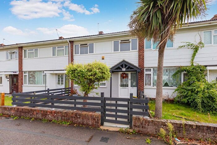 3 Bedroom Terraced House For Sale In Tamar Way, Langley, SL3